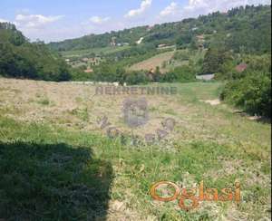 Odličan gradjevinski plac na Čardaku 914m2